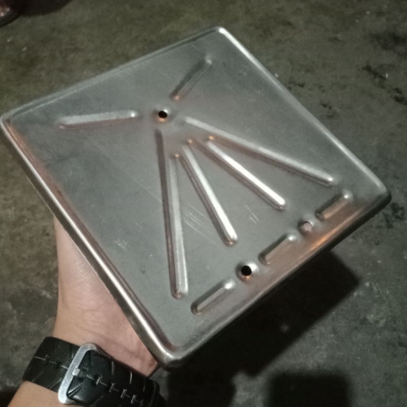 Dudukan belakang Plat Nomor VBB.KONGO