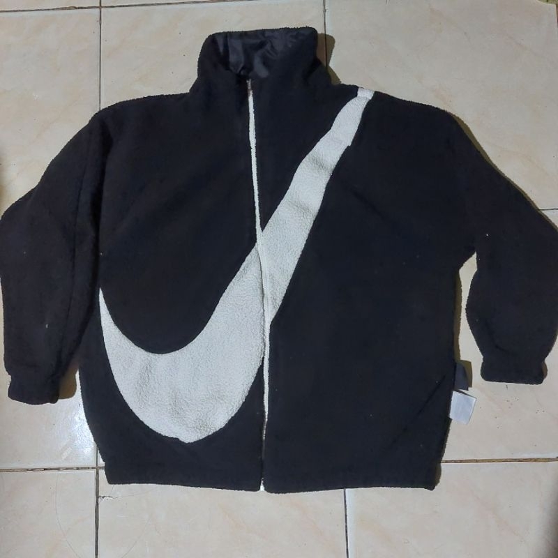 Nike Big Swoosh Reversible Sherpa Jacket