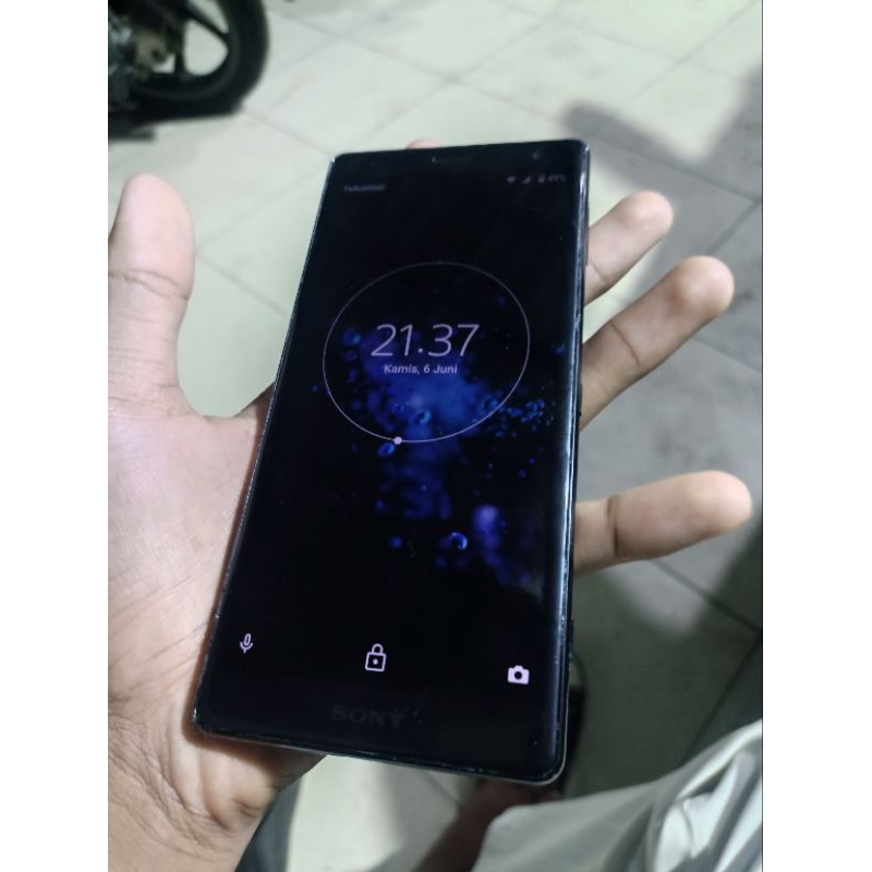 Sonny Xperia XZ 2 Second Bekas