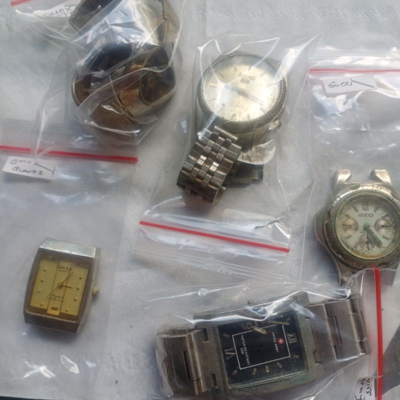 jam bahan minus rusak