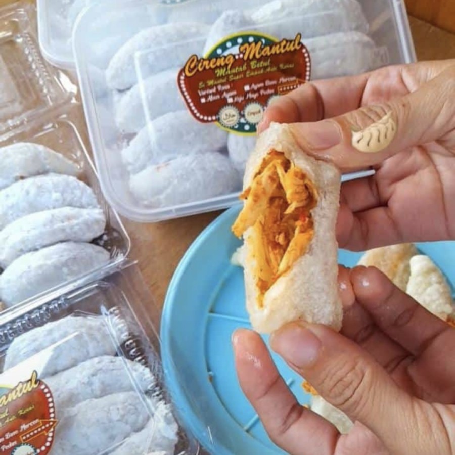 

Cireng Mantul isi ayam suwir pedas
