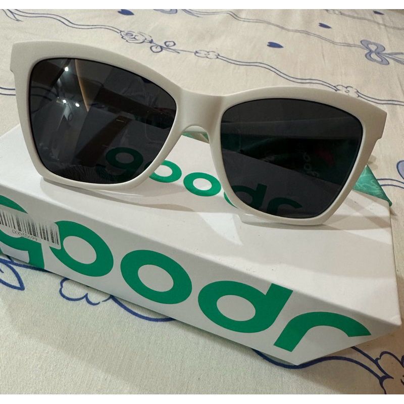 NEW goodr kacamata sport