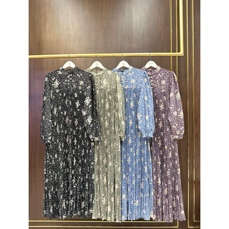 Gamis plisket shellasaukia