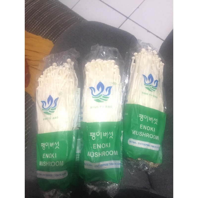 

jamur enoki