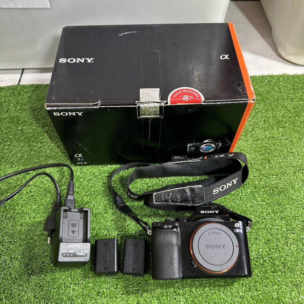 Sony Alpha A7S Mirrorless Full Frame Body Only Kamera Second Bekas
