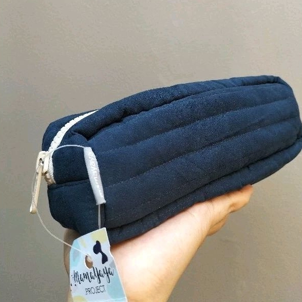 

Pensil Case Suede Navy Mamayaya Project New