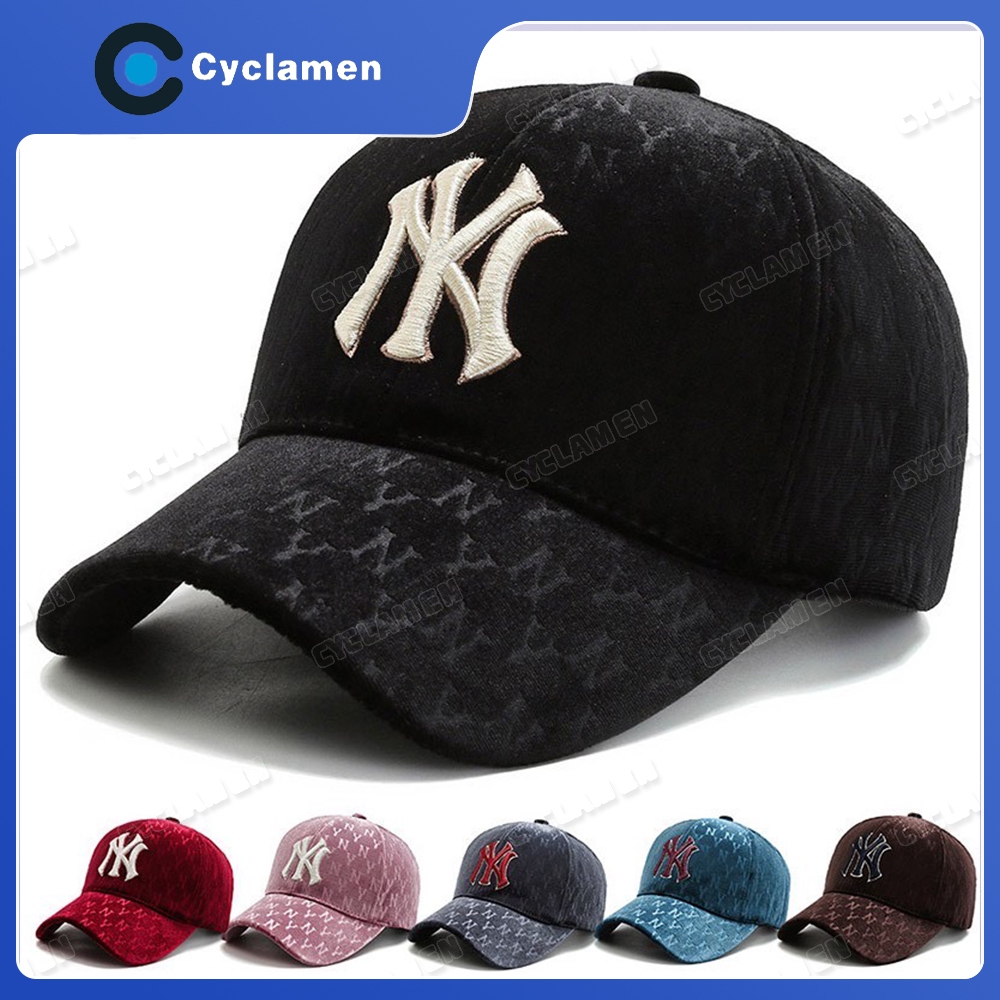 Topi NY TRITON ( Asli Import ) Topi Baseball New York NY Yankees Bahan Beludru Suede Emboss Merek NY