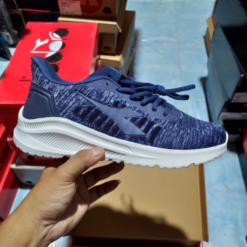 DIADORA CARPE NAVY ORIGINAL [DIAY21F0603N]