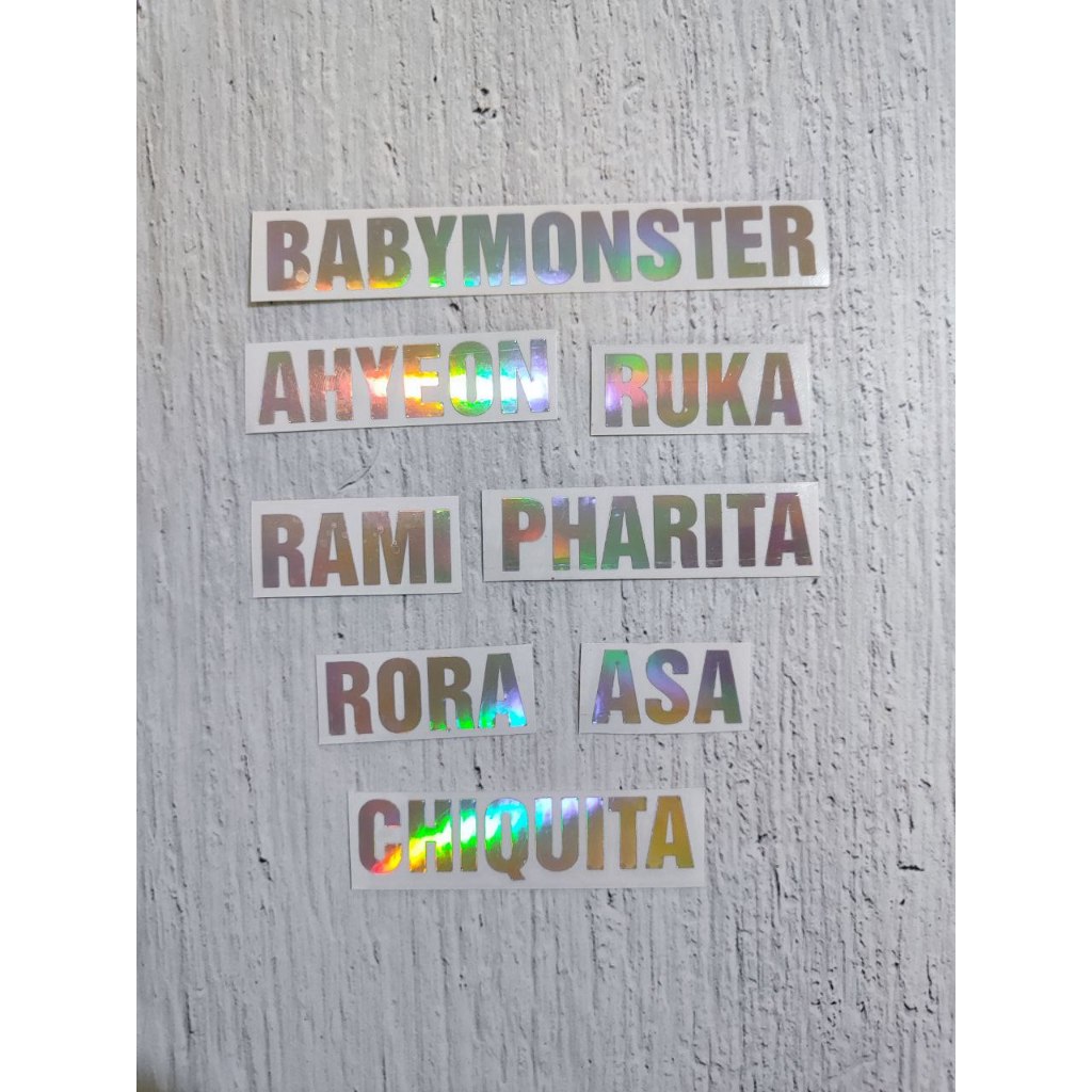 

BabyMonster - Sticker Hologram Nama Member