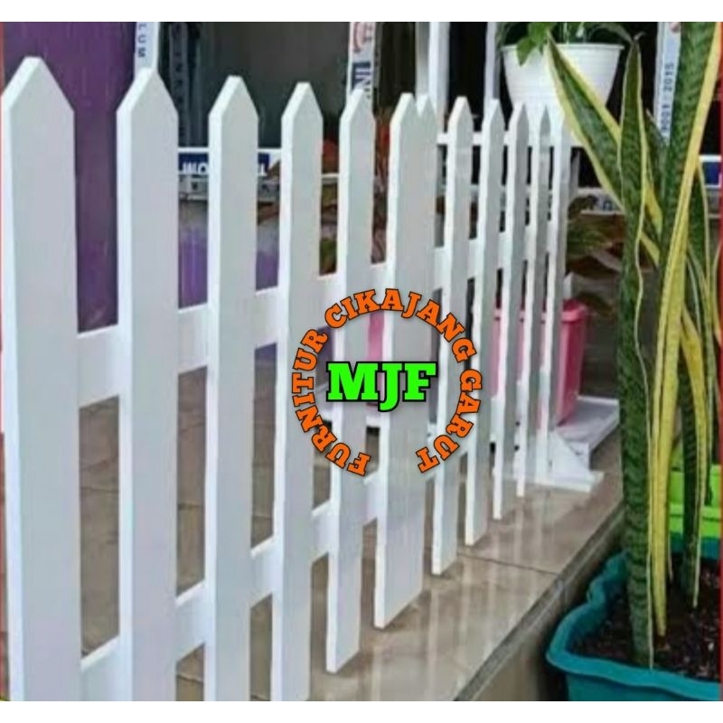 Pagar kayu/Pagar Rumah kayu/Pagar penyekat ruangan/Pagar penyekat ukuran 100x100 Tebal 2cm