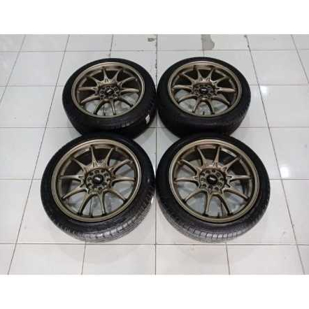 Velg Mobil Bekas R18 Type CE28 Pnp Di Mobil PCD 5X100 - 5X114 + Ban Accelera 215 45 R18