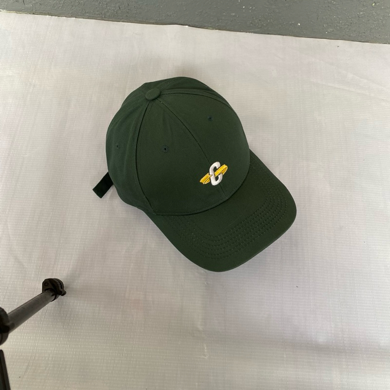 TOPI LOGO C SIMPLE CAPS