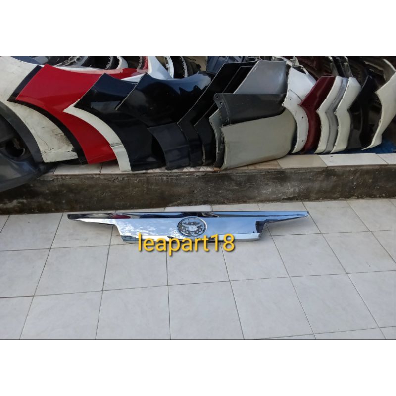 Moulding bagasi toyota alphard 2019