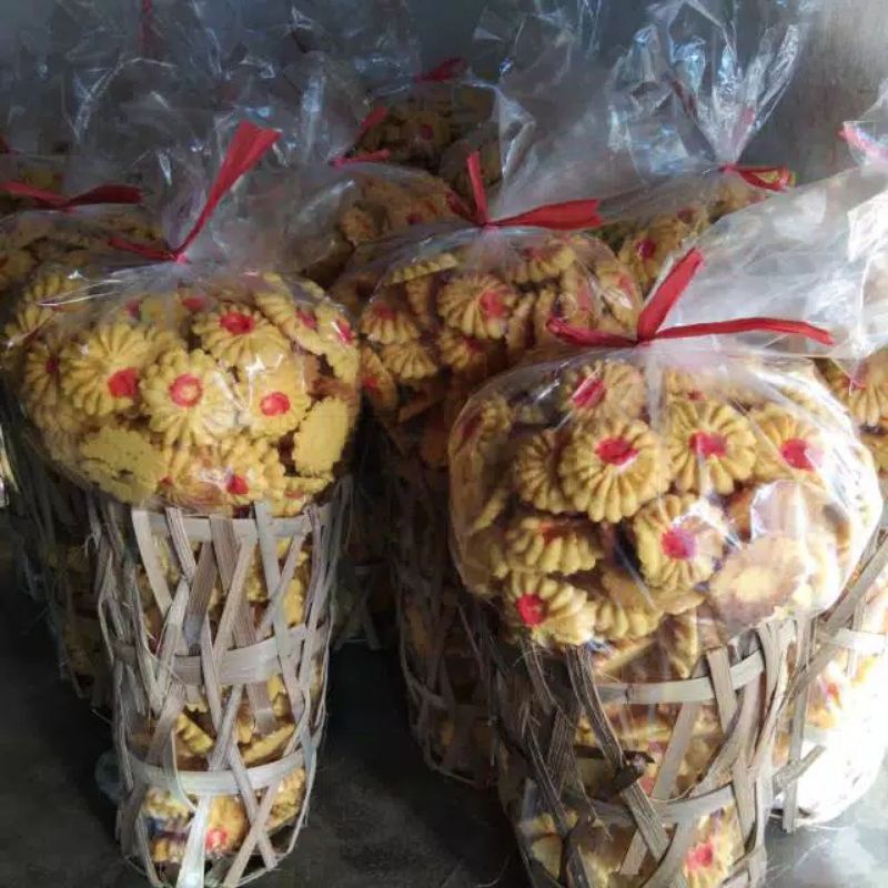 

ROTI MAWAR 1 KERANJANG 2KG