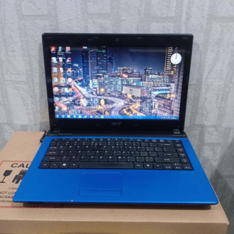 Laptop Acer 4750, Core i3 - 2410M, Hd Graphics 3000, Ram 4/500gb, Cantik, Blue