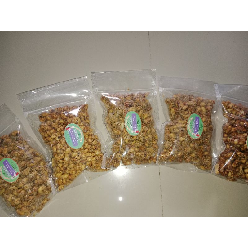 

kacang ampyang