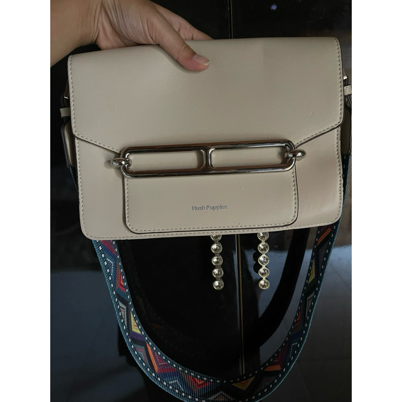 Tas Hush puppies original