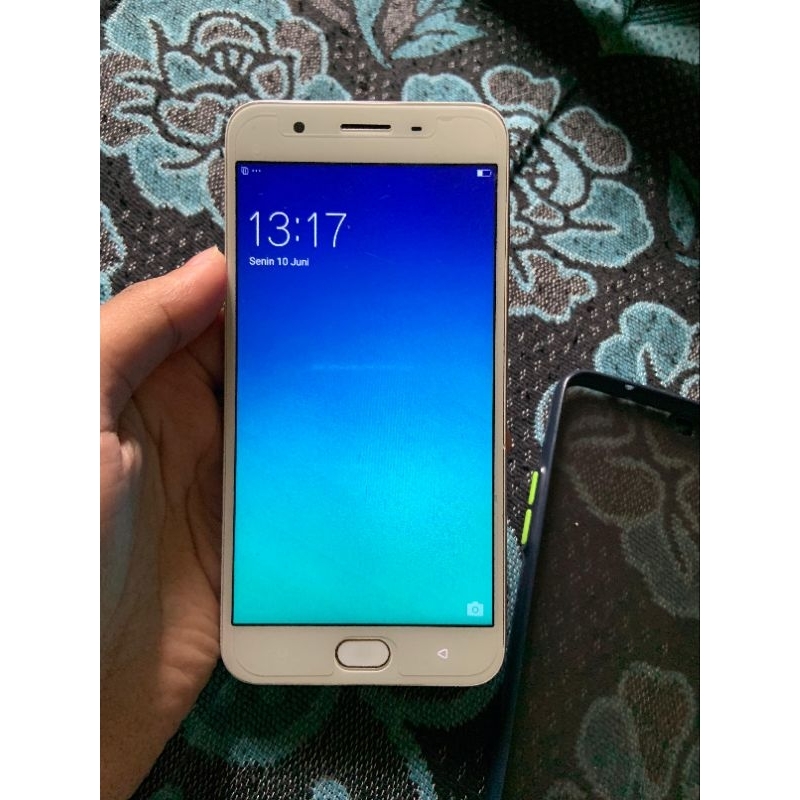 OPPO F1s Second