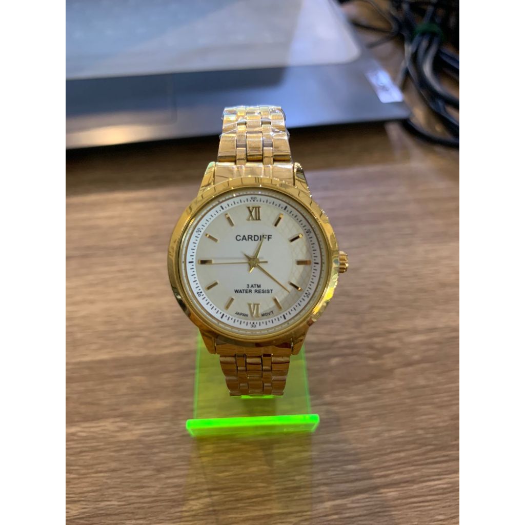 Jam Tangan Rantai Formal Wanita Cardiff 7135 Gold