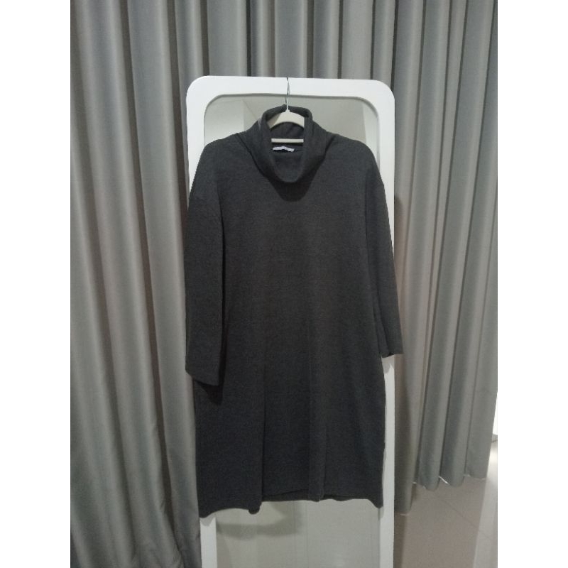 Preloved Zara Dress Turtleneck