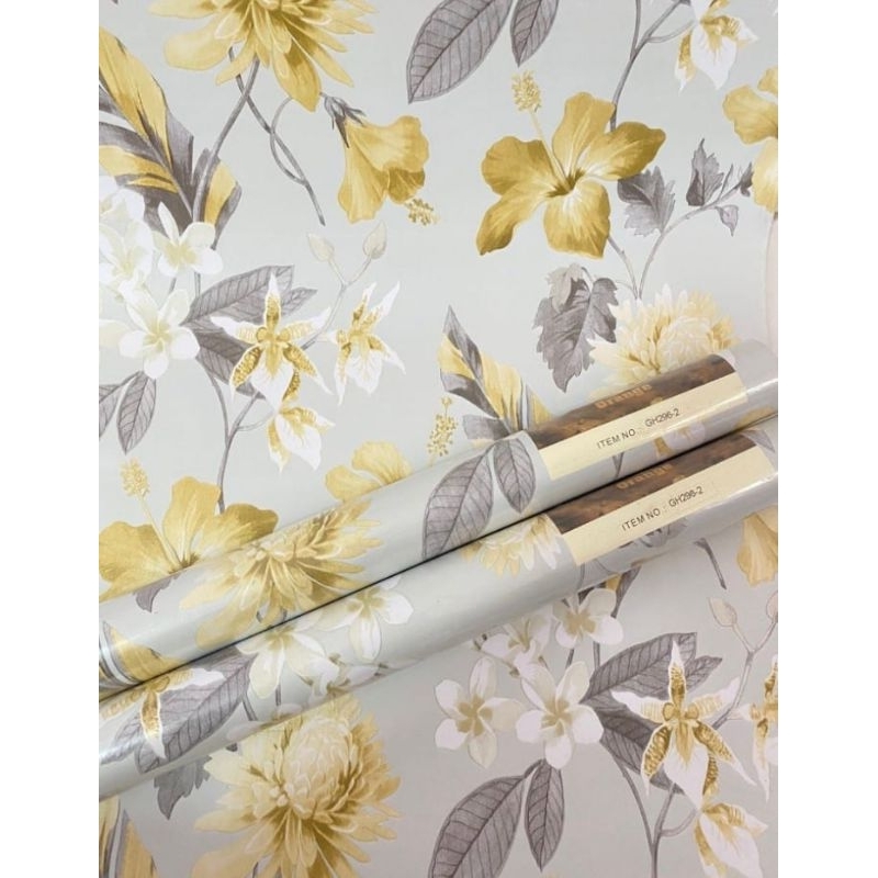 Wallpaper sticker Dinding 45cmx10m motif gh296-2 bunga kuning Karakter embos 3D wallstiker wallfoam 