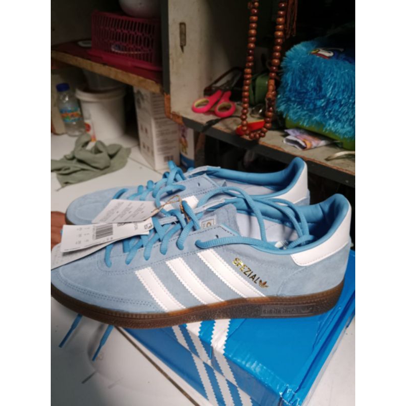 spezial ice blue