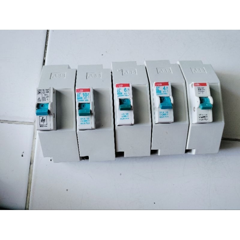 MCb Abb  PLN 16A 10A 6A 4A 2a seken