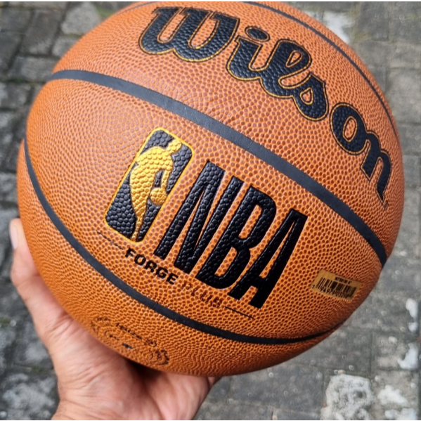 Bola Basket Wilson NBA Forge Plus - size 7 Basketball