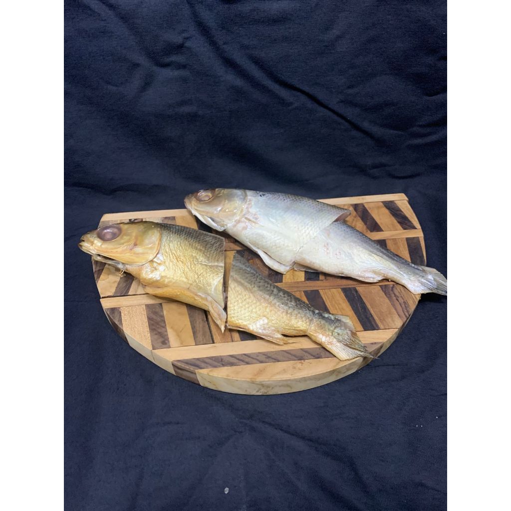 

Smoked Mackerel Local (Whole)