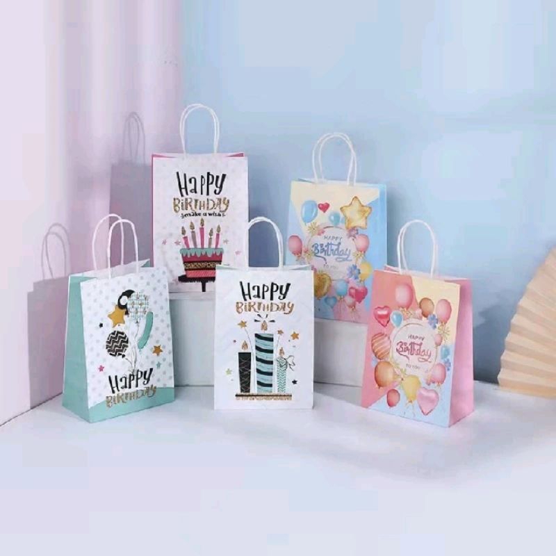 

PAPER BAG GODIE BAG TAS KADO HADIAH PESTA ULANG TAHUN MOTIF TULISAN HAPPY BRITHDAY