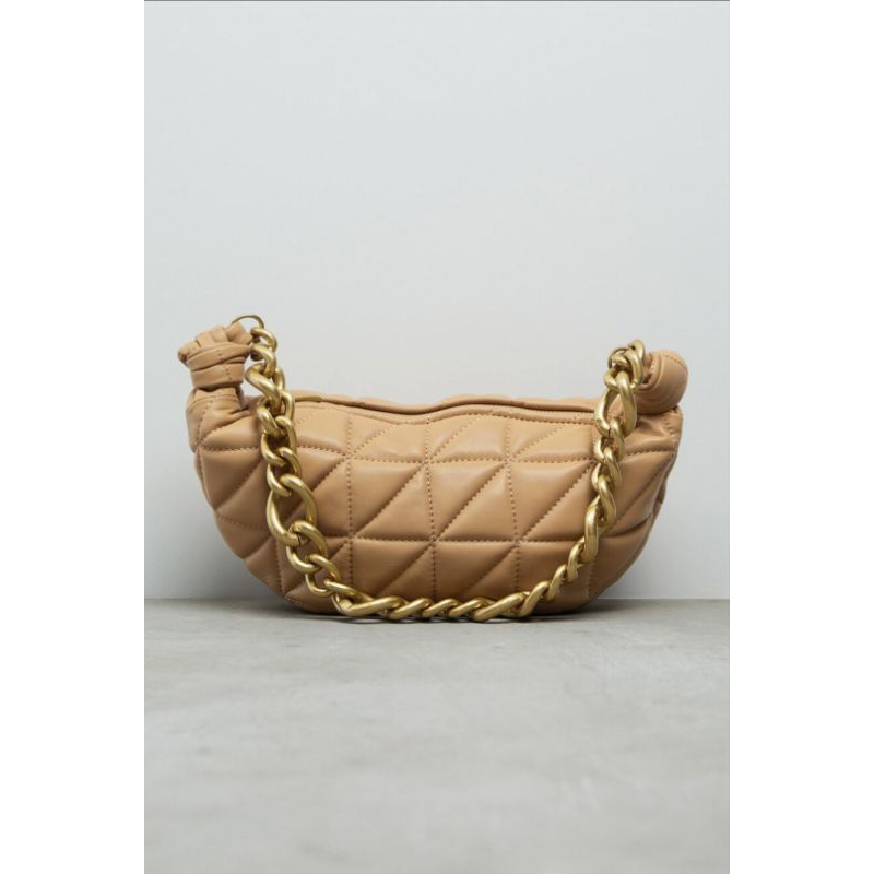 Preloved Zara Women Quilted Leather Shoulder Bag With Chain