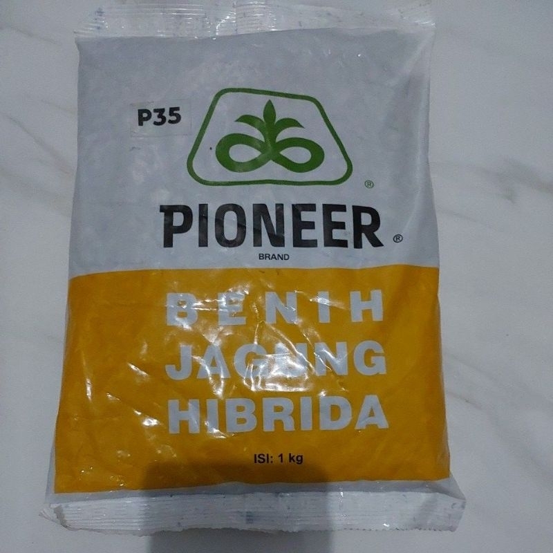 1 KG BIBIT BENIH JAGUNG HIBRIDA PIONEER P35