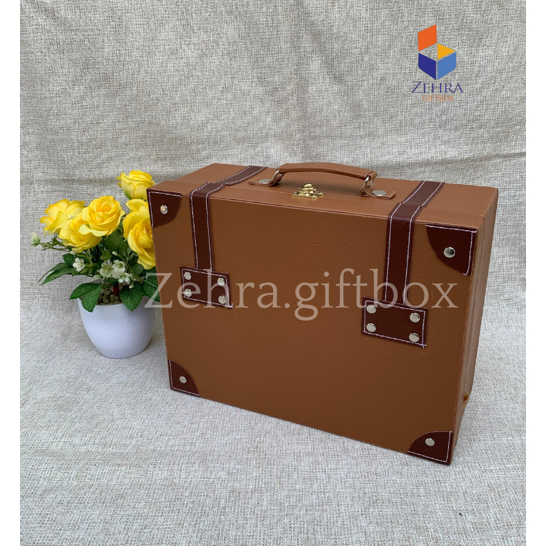 

Box hampers/souvenir model terbaru | box custom | box bingkisan | warna coklat