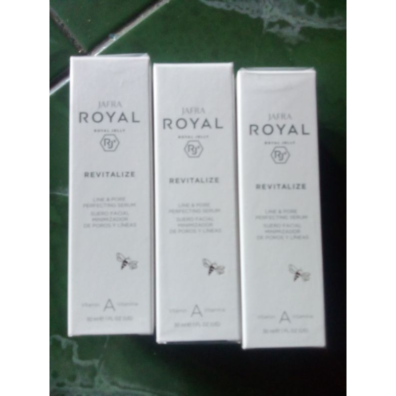 JAFRA royal revitalize serum vitamin A