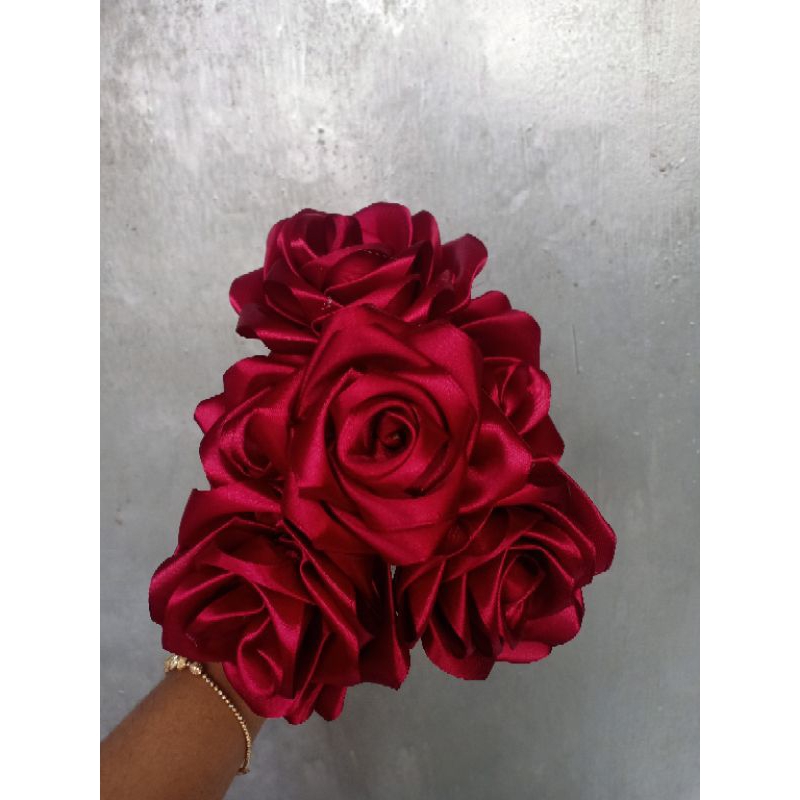 

(READY STOK) Bunga pita satin/ bunga untuk buket /kelopak bunga satin/ bunga pita satin glitter/ bunga mawar pita satin/ bunga pita satin merah/ bunga pita satin biru/ bunga pita satin murah/ bunga pita satin hitam/bunga pita satin satuan