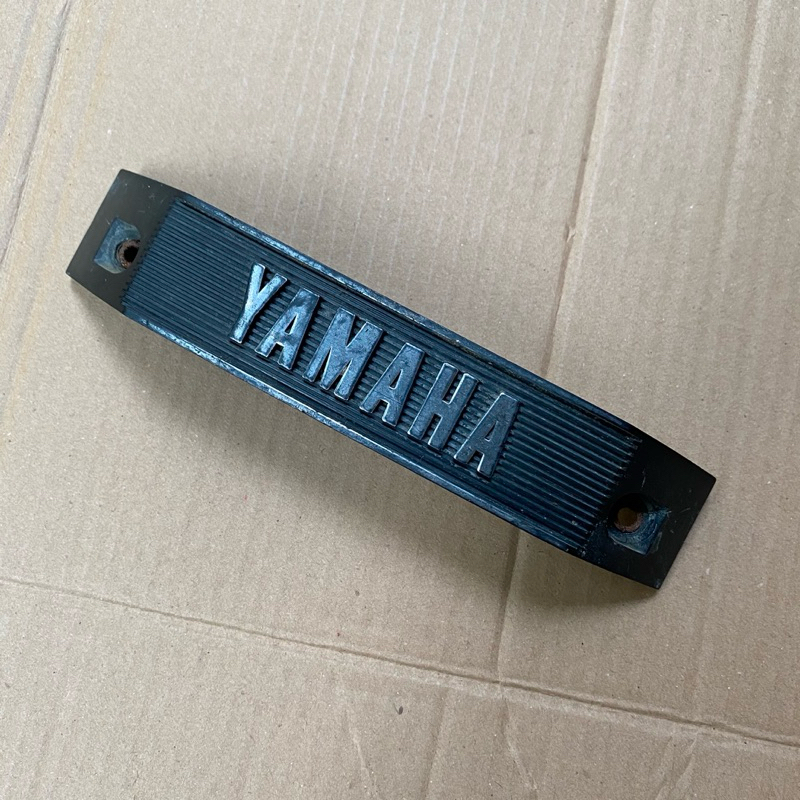 emblem depan kumisan depan yamaha rxk 135 rx spesial rx king original