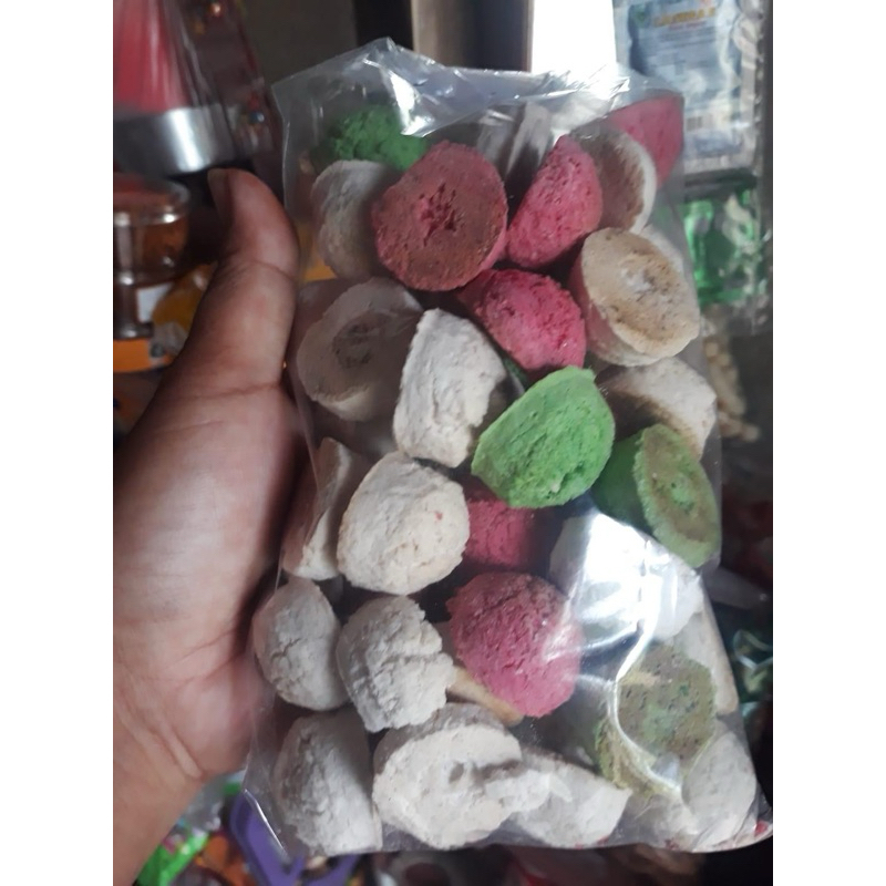 

kue bolu emprit bolumprit warna warni