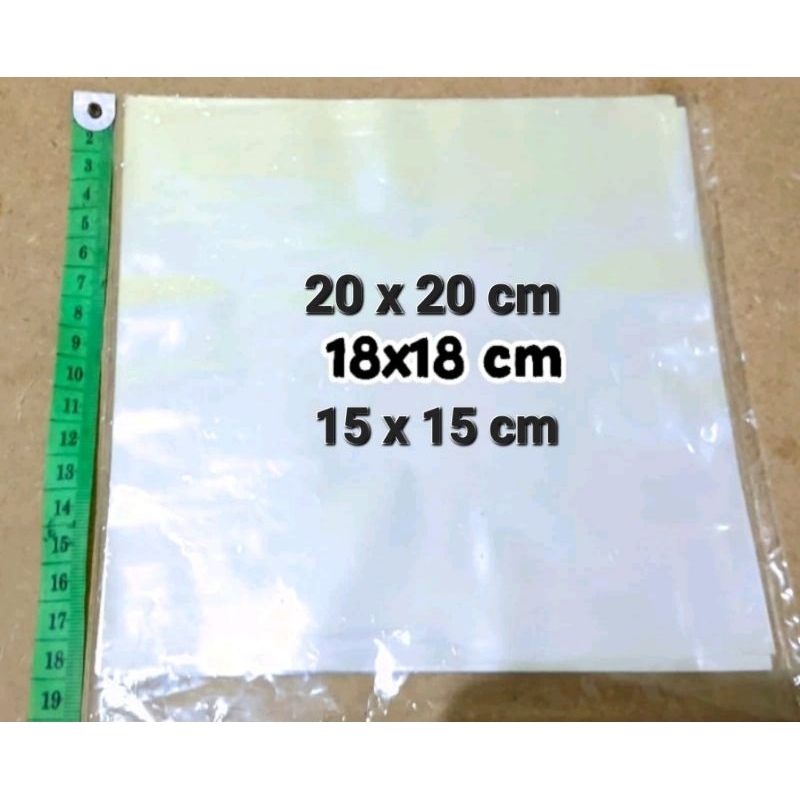 

Plastik lemek Bening polos isi 100lembar /Plastik Lemek Bening Ukuran 18 x 18 isi 100 lembar