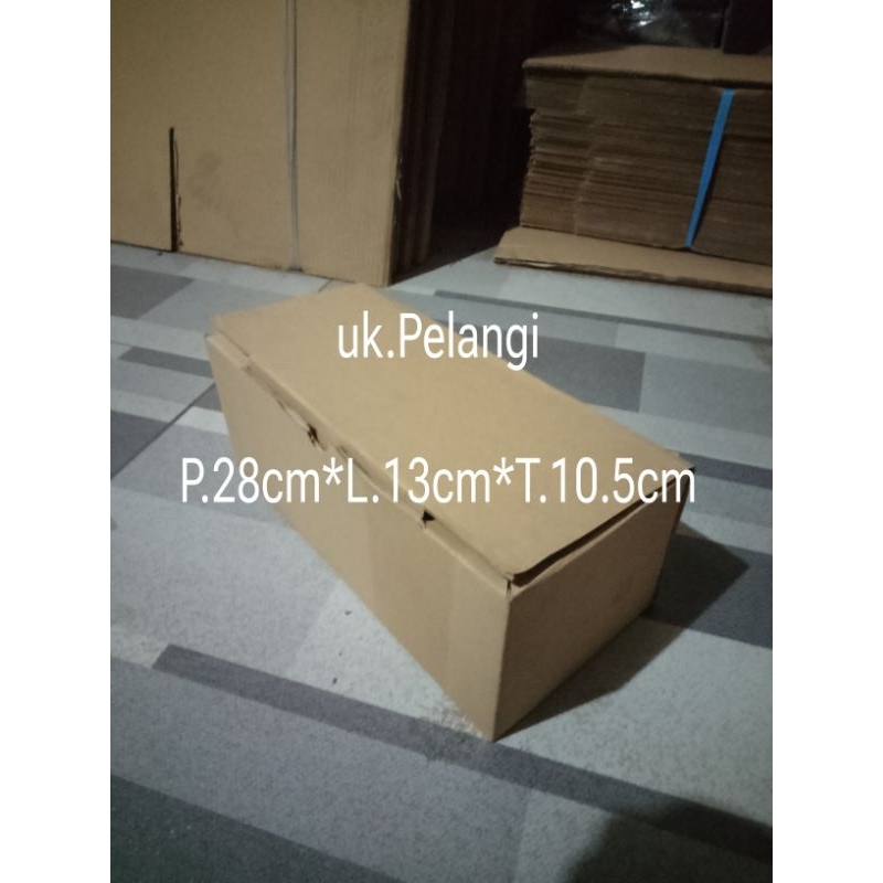 

kardus Box sandal/sepatu wanita murah, bisa juga buat packing olshop