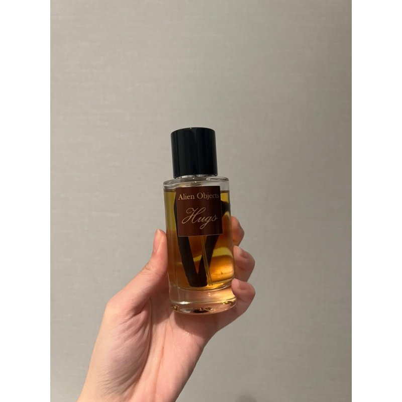 Alien Objects Hugs Decant 5 ml / 10 ml