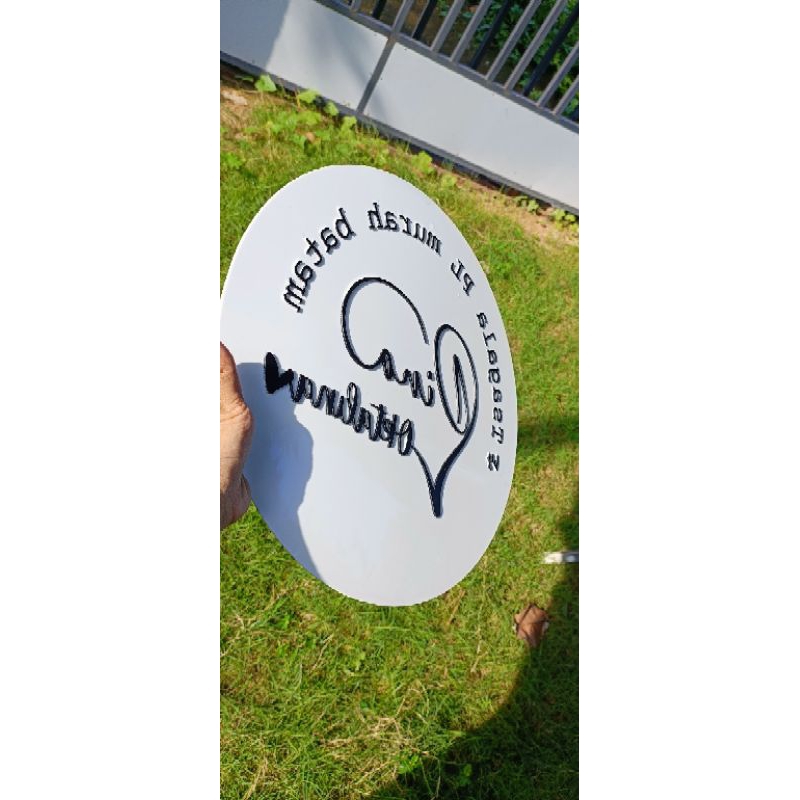 Brand Nama Usaha Logo Akrilik . Akrilik custom Nama Logo