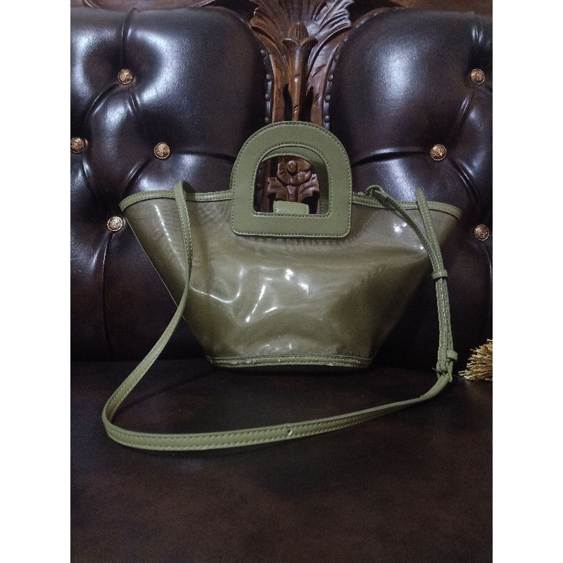 preloved tas charles n keith bag original counter