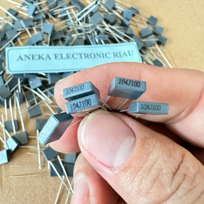 KAPASITOR MKM 104J 100V CAPASITOR 104 100 V