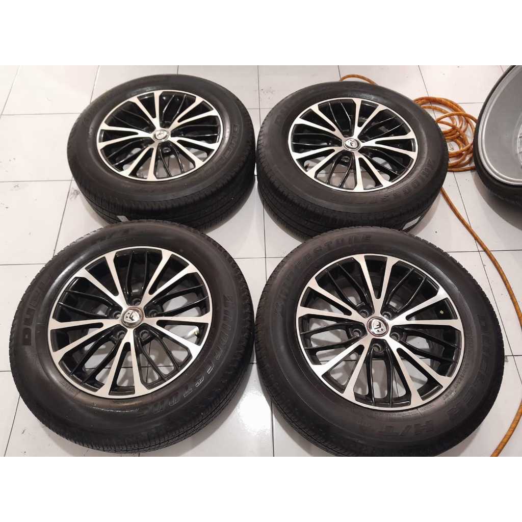 Velg Mobil Bekas R17 Type Fortis Pelek Racing PCD 5X114 + Ban BS 225 60 R17 Pnp Juke Hrv Crv DLL