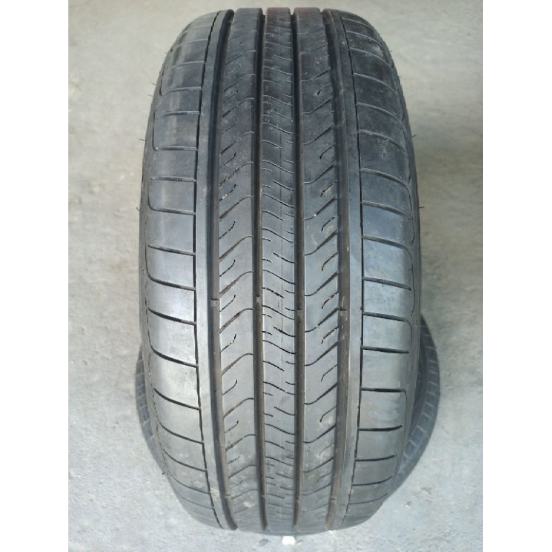 Ban second ban bekas mobil 205/50 R17