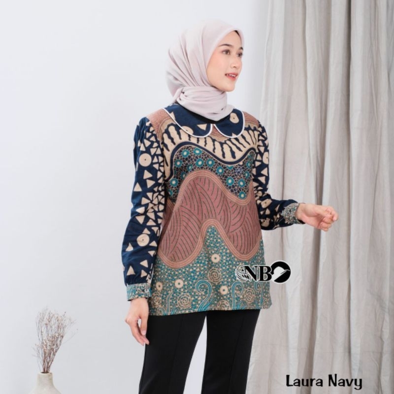 Baju Batik Kerja Wanita Modern Lengan Panjang Bahu Kerut Balon Resleting Belakang Motif Laura Series