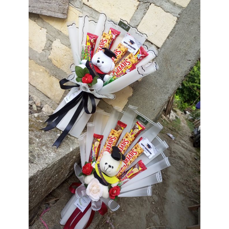 

buket boneka,bunga dan snack