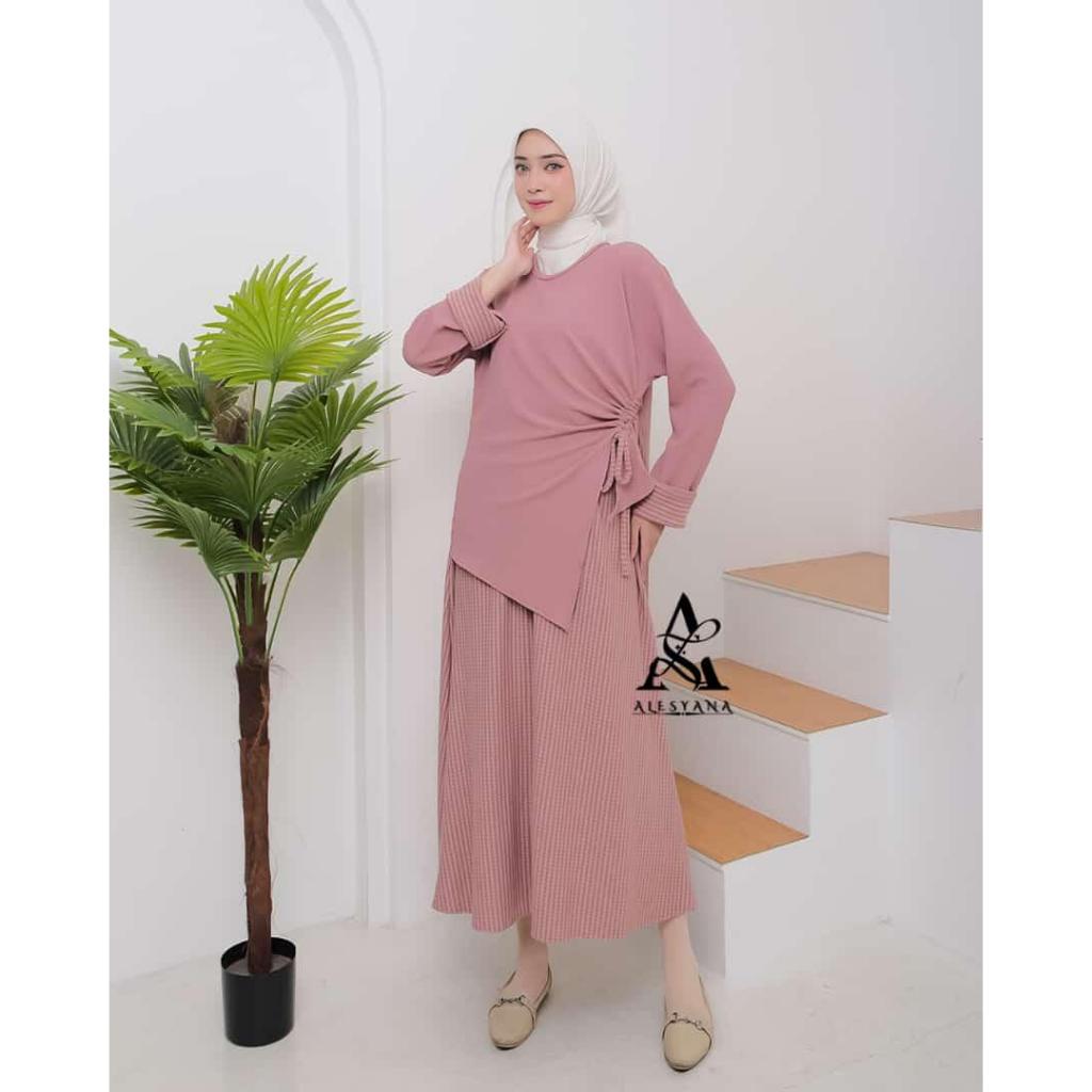 ONE SET ROK LAURA KNIT / SET ROK MUSLIMAH