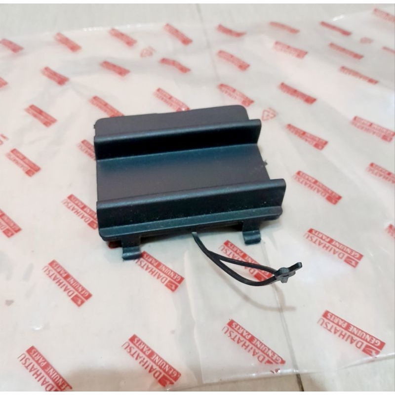 tutup bemper tutup toing depan GRAND MAX original