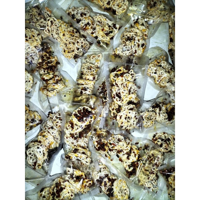 

krupuk pedas rafael home-made
